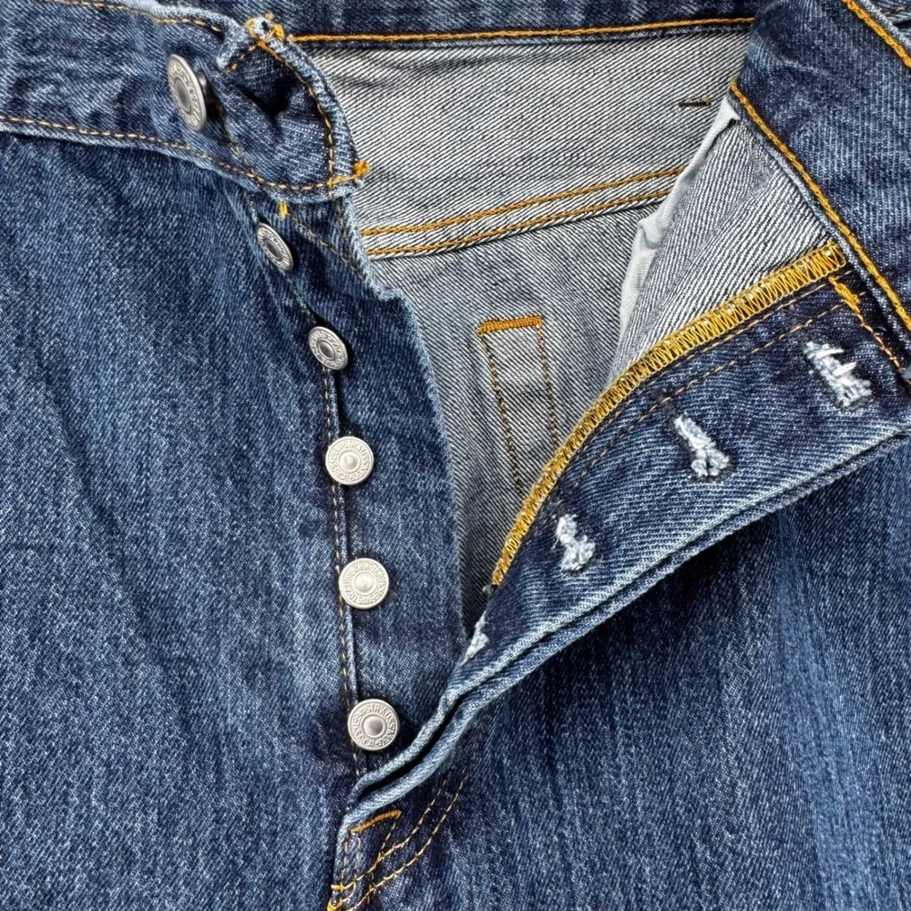 Levis 501 Original Fit Mens‎ Dark Wash Blue Button Fly Jean W40 L29 (W40 L28)